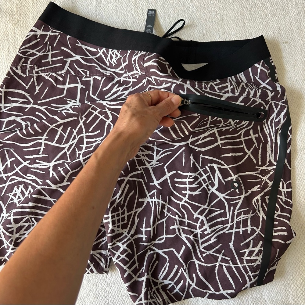 Vuori Brown  and White Geometric Board Shorts - Picture 4 of 5